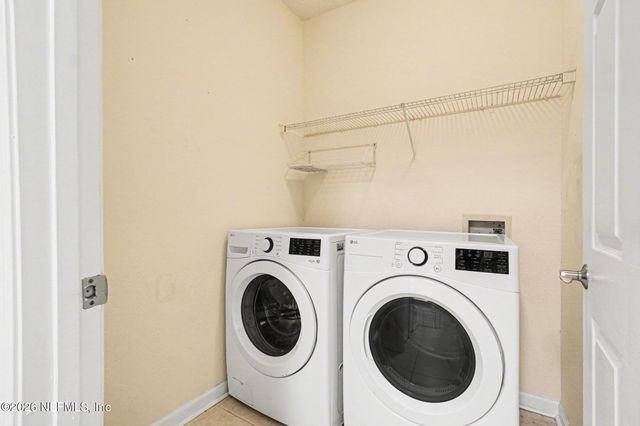 10000 GATE Parkway 916, Jacksonville, FL 32246