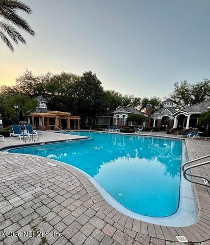 10000 GATE Parkway 916, Jacksonville, FL 32246