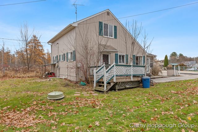 1401 White Birch Drive, Stanton, MI 48888