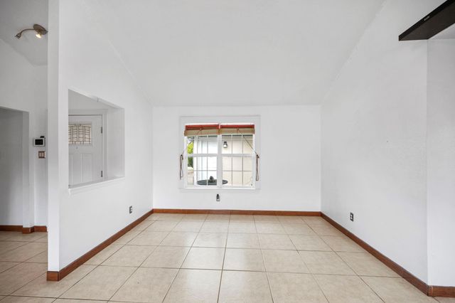 2327 Colonial Ridge Drive, Friendswood, TX 77546