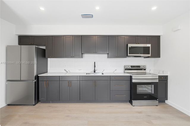 1861 NW 27th Street 1, Miami, FL 33142