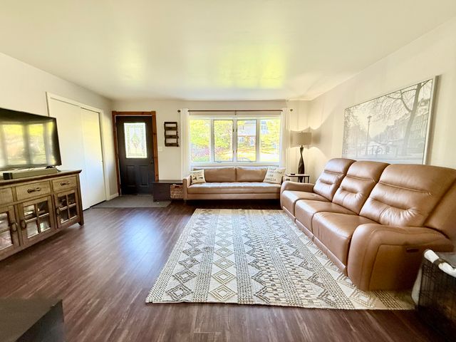 30 Addoms Street, Plattsburgh, NY 12901