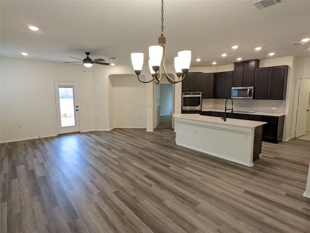 4701 Colmar DR, Manor, TX 78653