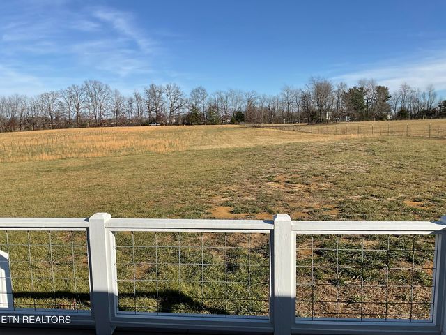 3669 Martha Washington Rd, Clarkrange, TN 38553