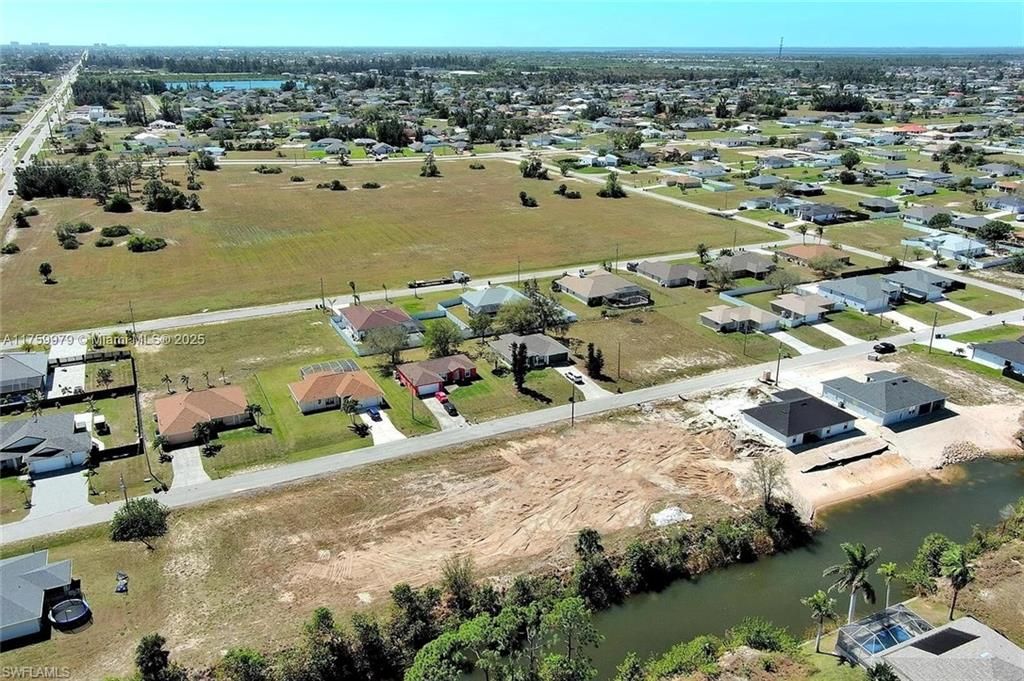 1611 NW 2nd ST, CAPE CORAL, FL 33993 — photo 3