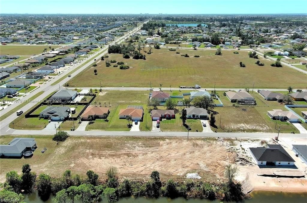 1611 NW 2nd ST, CAPE CORAL, FL 33993 — photo 4
