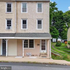 149 POPLAR ST, Spring City, PA 19475