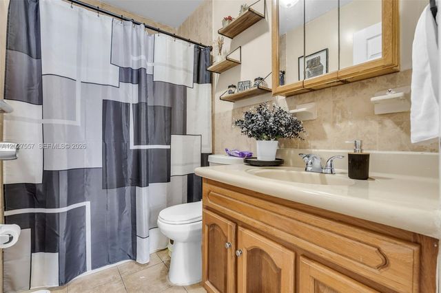 2986 NW 26th Street, Miami, FL 33142