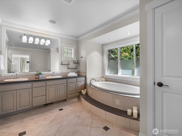 15316 241st Street SE, Snohomish, WA 98296