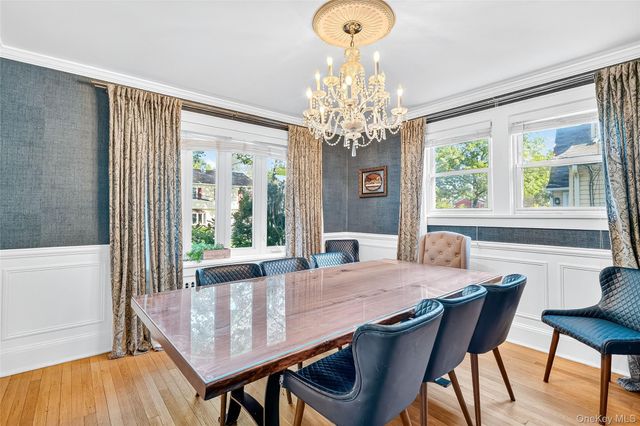 33 Smith Avenue, White Plains, NY 10605