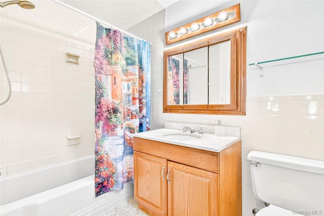 33 Smith Avenue, White Plains, NY 10605