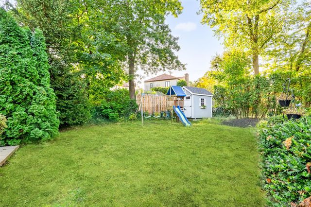 33 Smith Avenue, White Plains, NY 10605