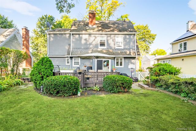 33 Smith Avenue, White Plains, NY 10605