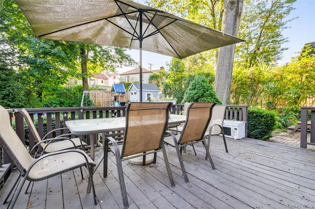 33 Smith Avenue, White Plains, NY 10605