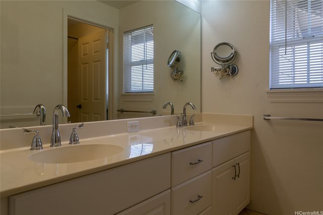 7018 Hawaii Kai Drive 1-3, Honolulu, HI 96825