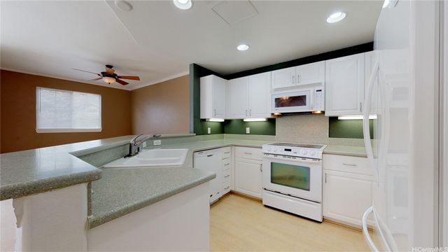 7018 Hawaii Kai Drive 1-3, Honolulu, HI 96825