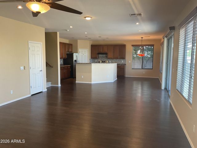 1182 W Deoni Trail, San Tan Valley, AZ 85143