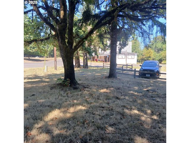 20055 Nw Pihl Rd, Banks, OR 97106