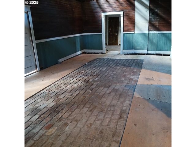 20055 Nw Pihl Rd, Banks, OR 97106