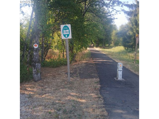 20055 Nw Pihl Rd, Banks, OR 97106