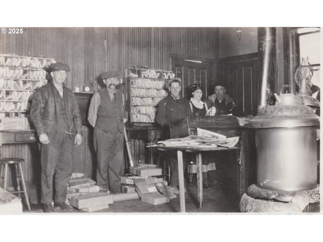 20055 Nw Pihl Rd, Banks, OR 97106