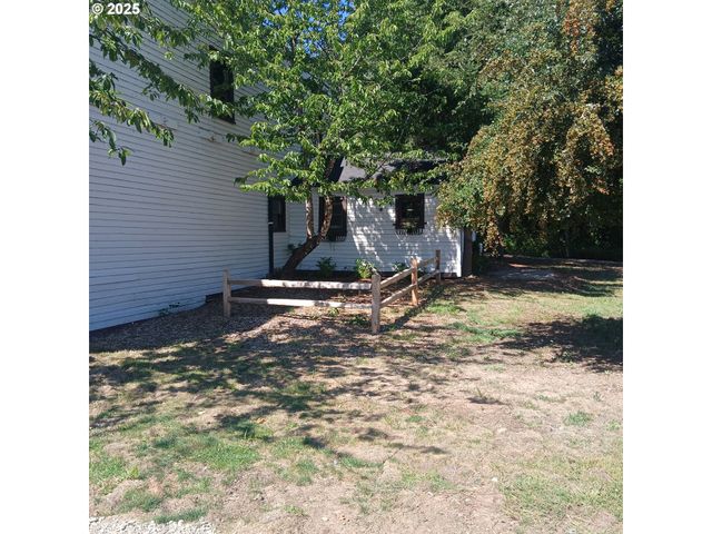 20055 Nw Pihl Rd, Banks, OR 97106