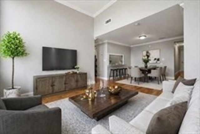 841 Parker St 202, Boston, MA 02120