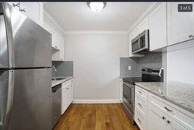 841 Parker St 202, Boston, MA 02120