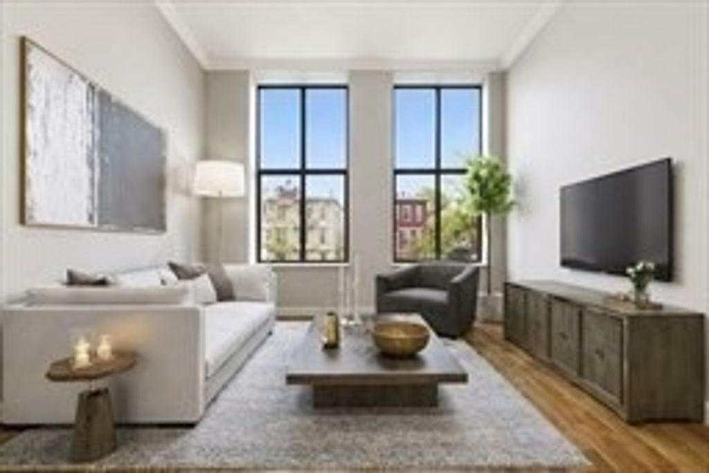841 Parker St 202, Boston, MA 02120