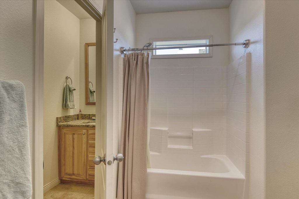 27120 E Blanchard Loop, Newport, WA 99156 photo 23