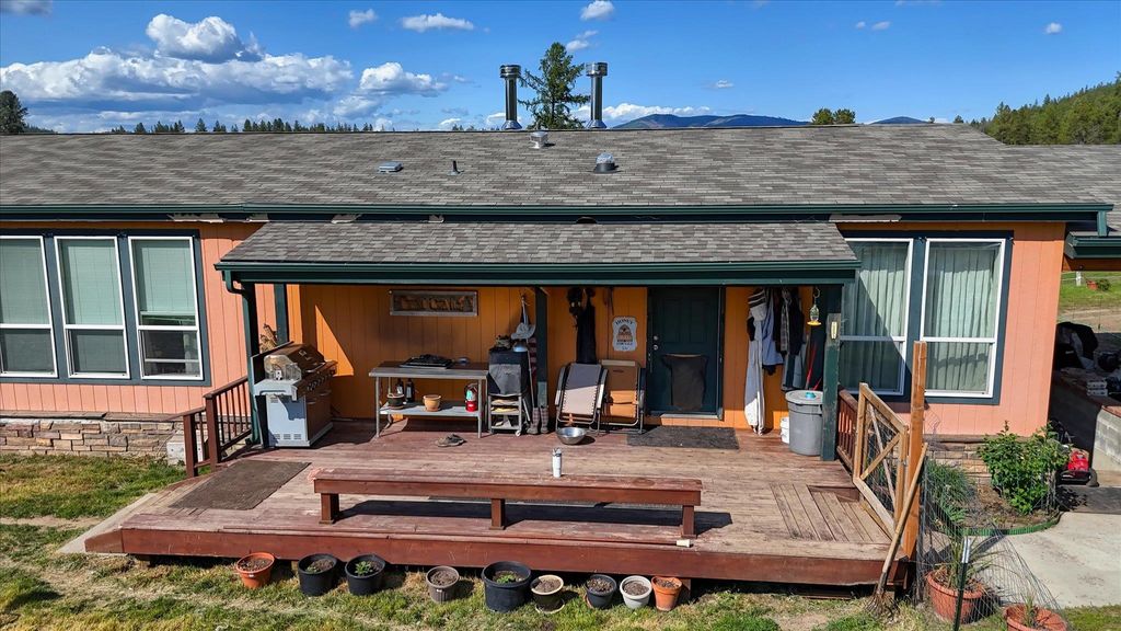 27120 E Blanchard Loop, Newport, WA 99156 photo 38