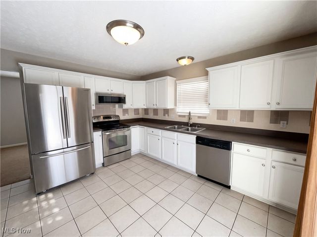 770 Northbridge Court, Macedonia, OH 44056