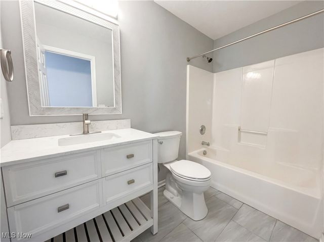 770 Northbridge Court, Macedonia, OH 44056