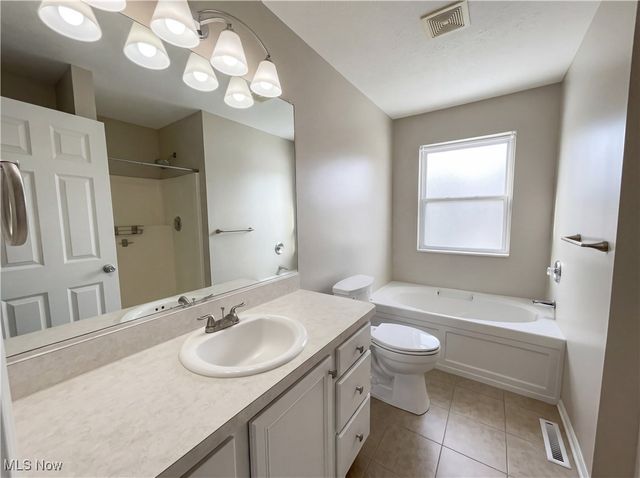 770 Northbridge Court, Macedonia, OH 44056