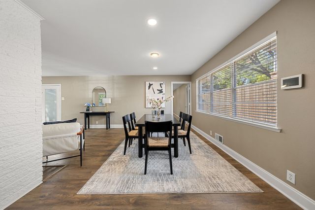 9735 Queenswood Lane, Dallas, TX 75238
