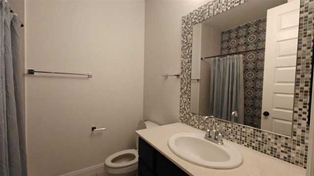 514 Faith DR, Liberty Hill, TX 78642