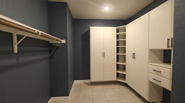 514 Faith DR, Liberty Hill, TX 78642