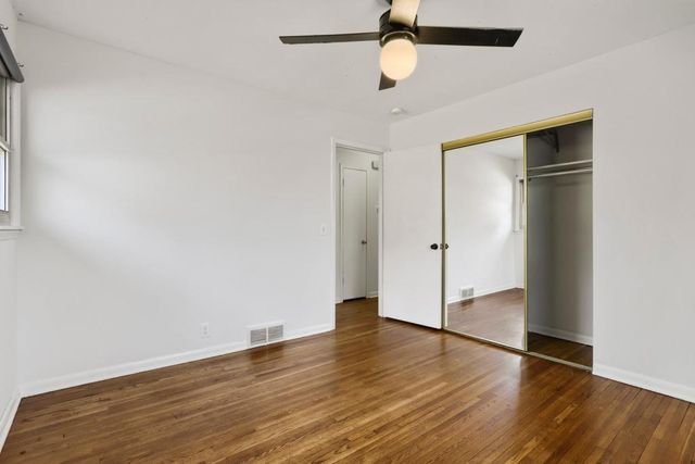 5932 Hampshire Avenue N, Crystal, MN 55428