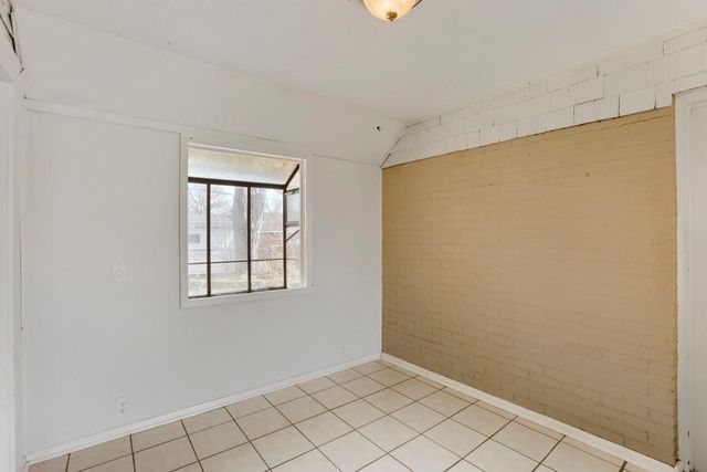 5932 Hampshire Avenue N, Crystal, MN 55428