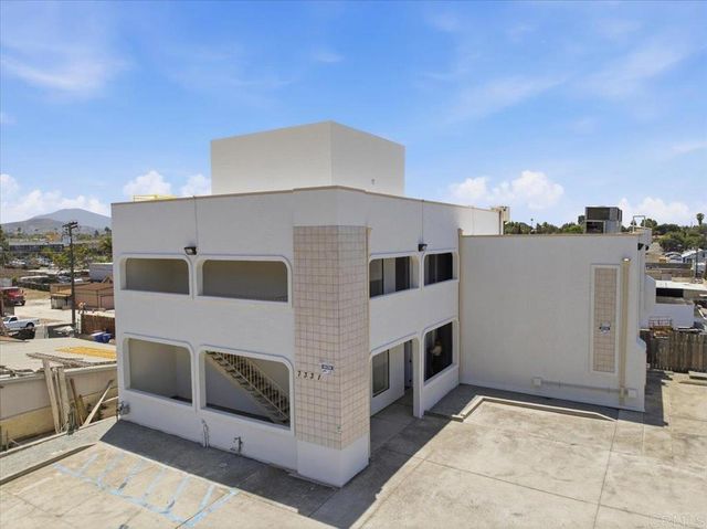 7331 North Ave, Lemon Grove, CA 91945