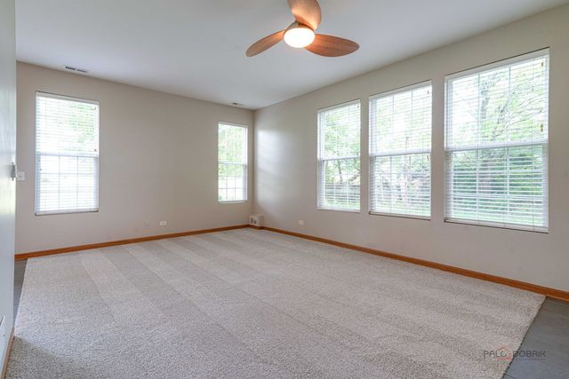 2636 Pondview Drive, Algonquin, IL 60102