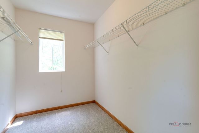 2636 Pondview Drive, Algonquin, IL 60102
