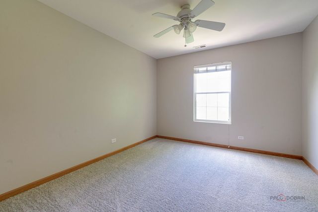 2636 Pondview Drive, Algonquin, IL 60102
