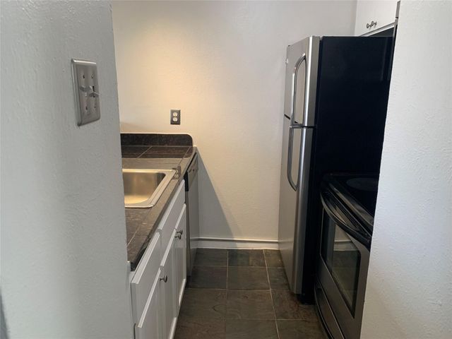 2805 Reagan Street 206, Dallas, TX 75219