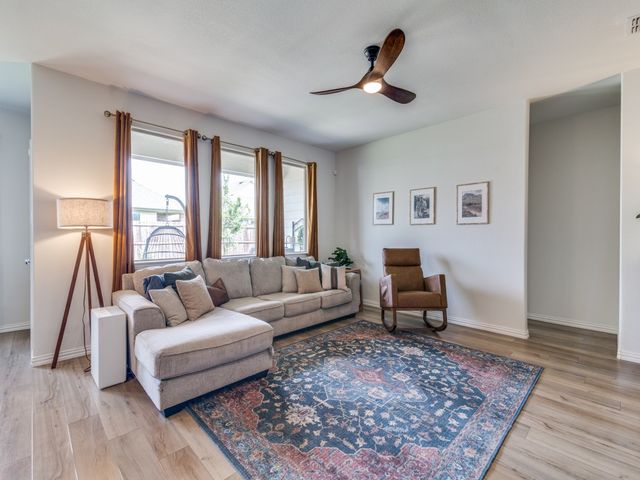 656 Beltrand Lane, Fate, TX 75087