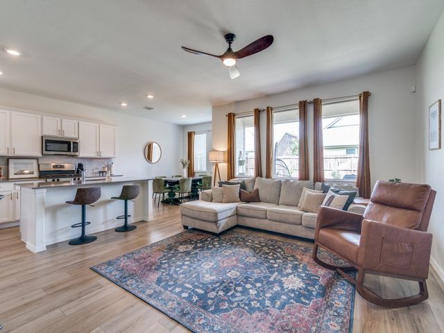 656 Beltrand Lane, Fate, TX 75087