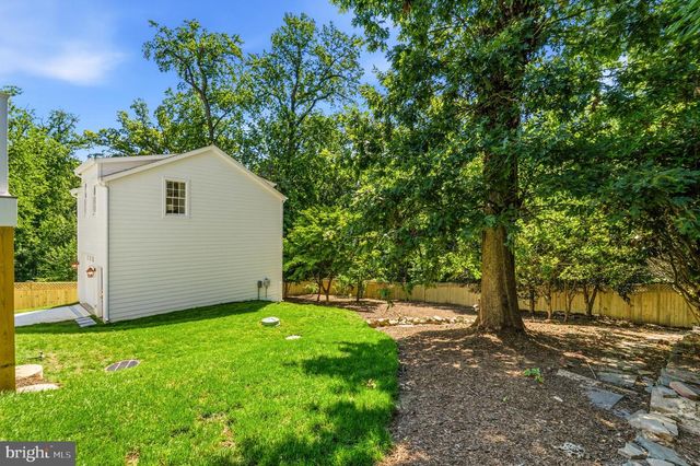 3111 CIRCLE HILL RD, Alexandria, VA 22305