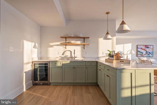 3111 CIRCLE HILL RD, Alexandria, VA 22305