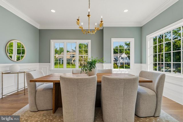 3111 CIRCLE HILL RD, Alexandria, VA 22305
