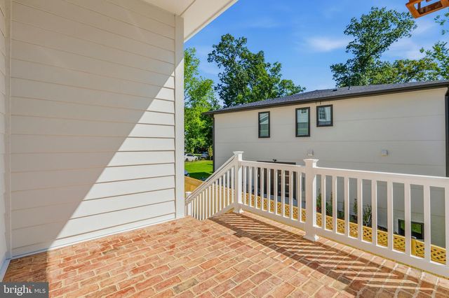 3111 CIRCLE HILL RD, Alexandria, VA 22305